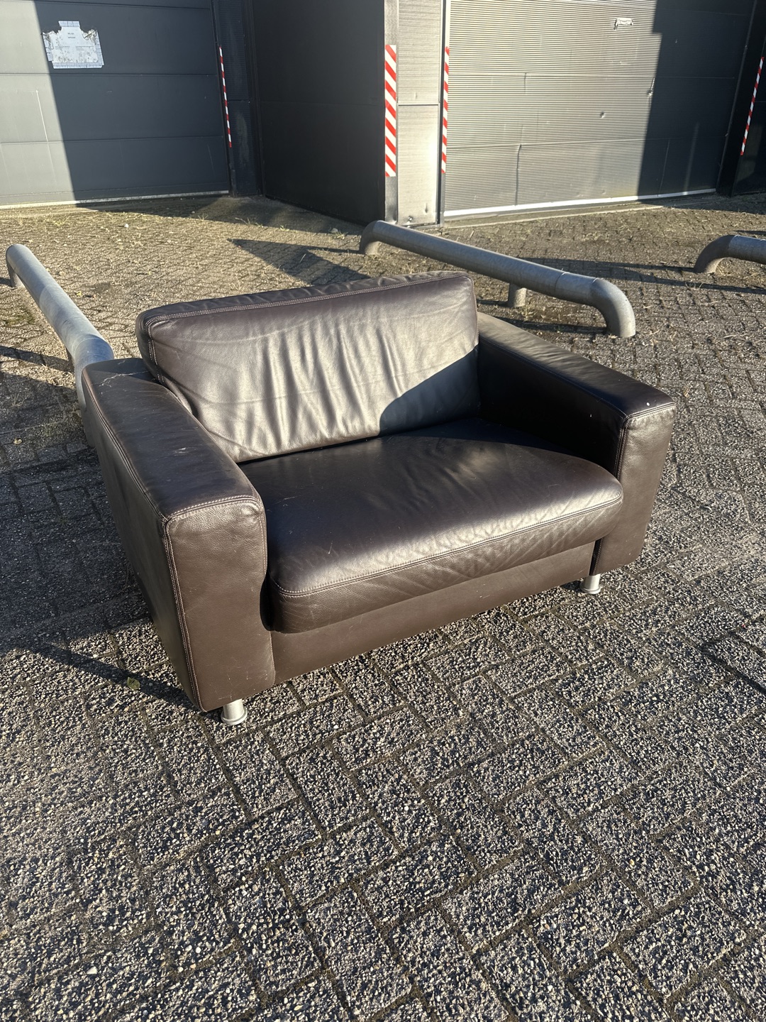 Leren loveseat Montel 

Leather love seat Montel 2