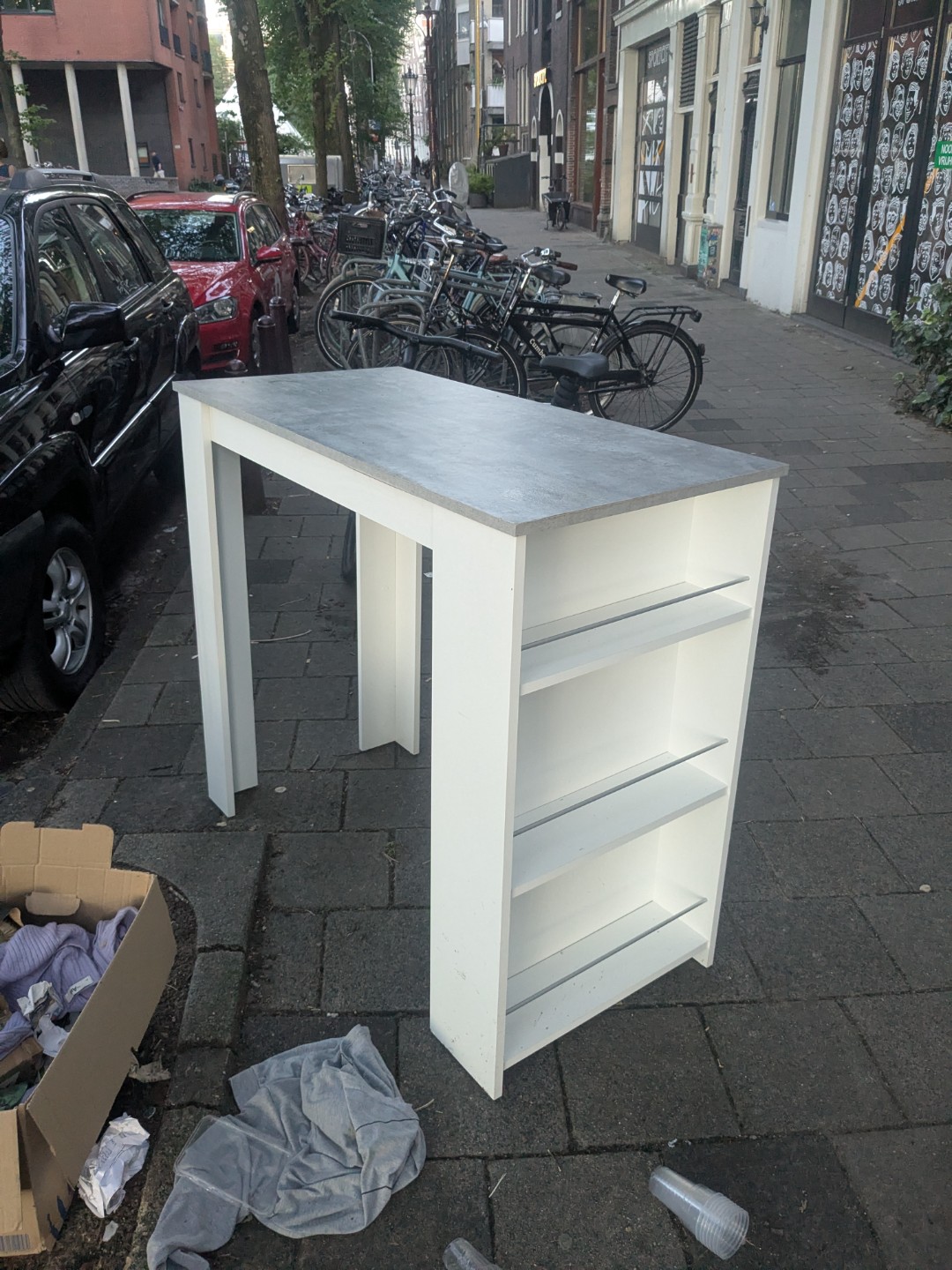 Bar/table 1