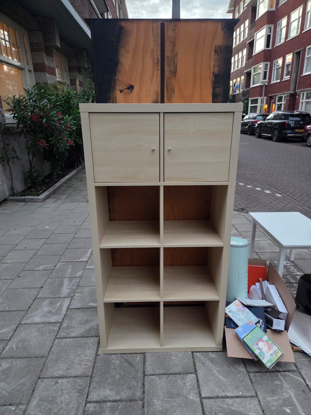 Ikea closet in good condition 2