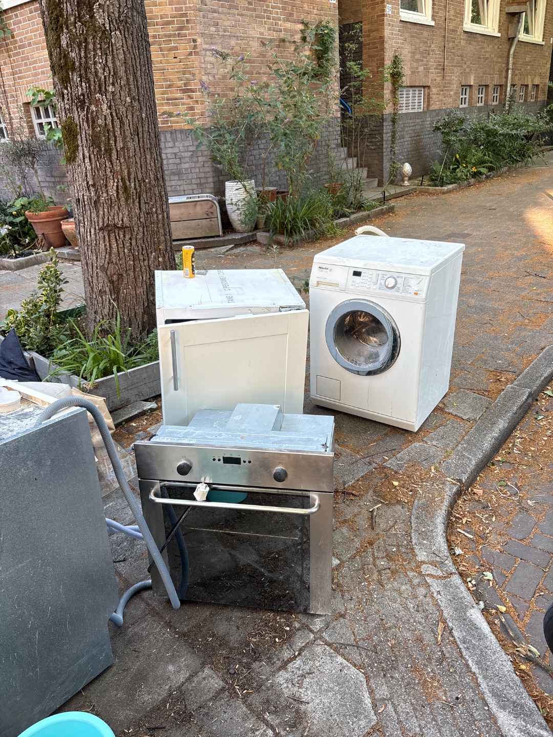 Item found on Amsterdam, De Krommert, Geuzenstraat 98 1