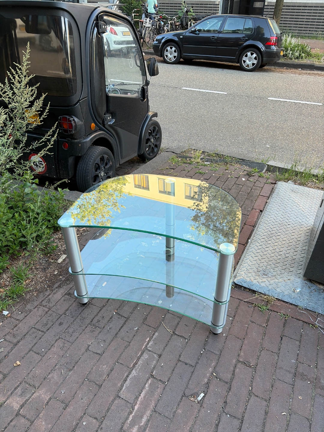 Glass table 1
