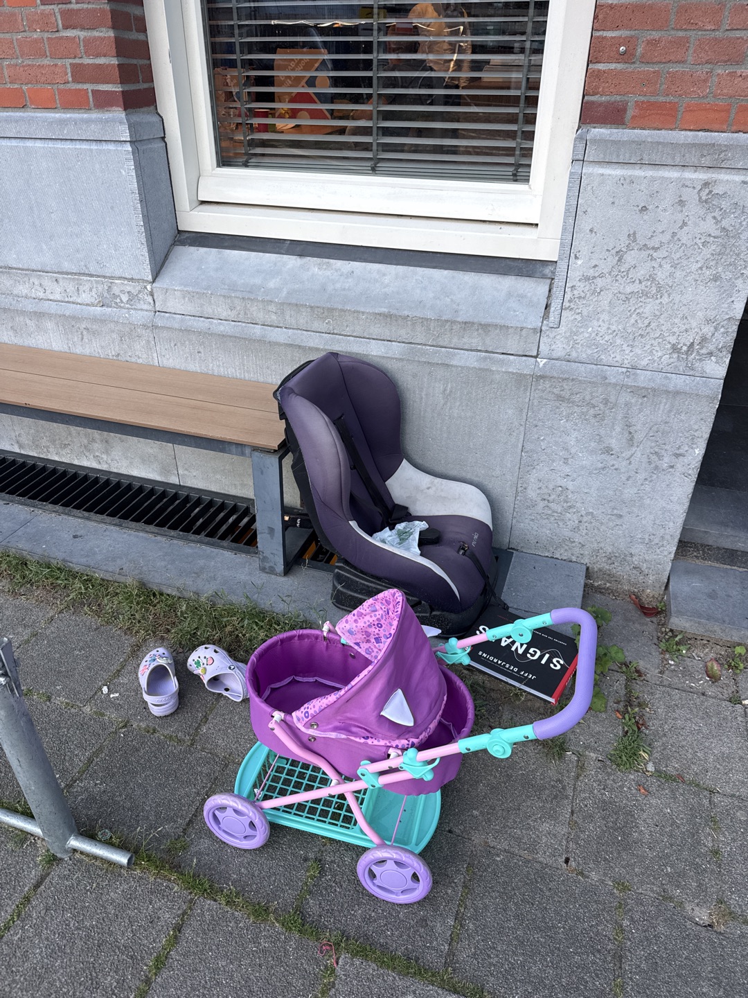 Item found on Amsterdam, West, Oud-West, Da Costakade 329 1