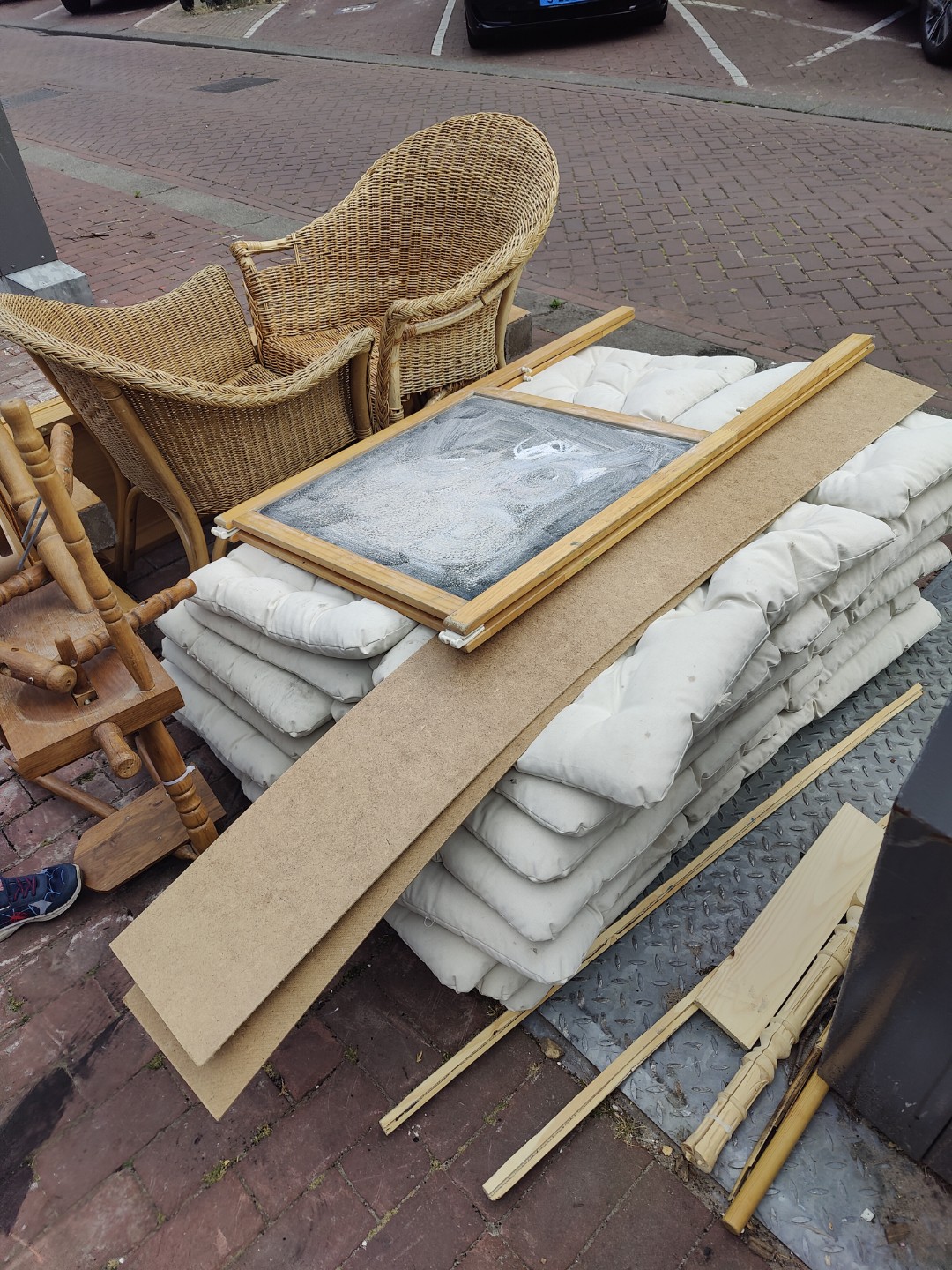 Item found on Amsterdam, Indische Buurt West, Ambonplein 37 2