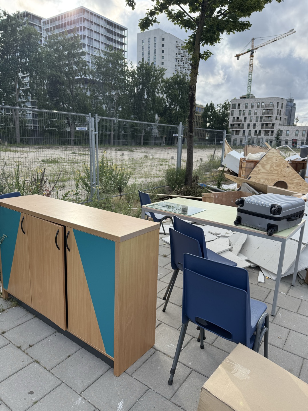 Item found on Amsterdam, De Omval, H.j.e. Wenckebachweg 81 1