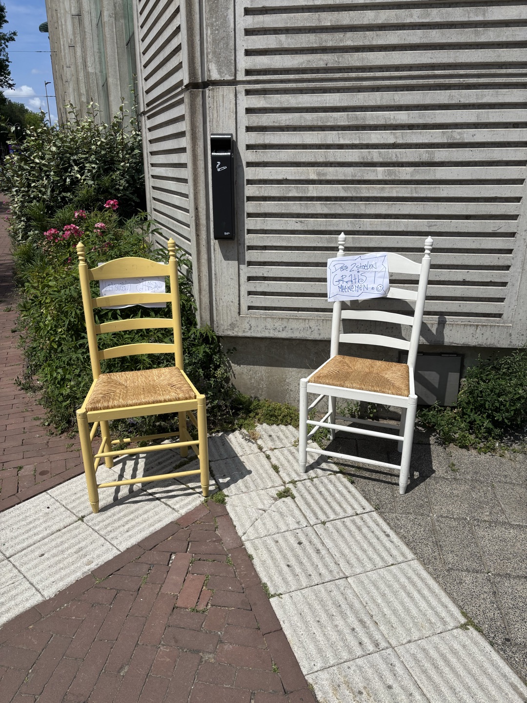 Item found on Amsterdam, Nieuwmarkt/Lastage, Muiderstraat 3 1