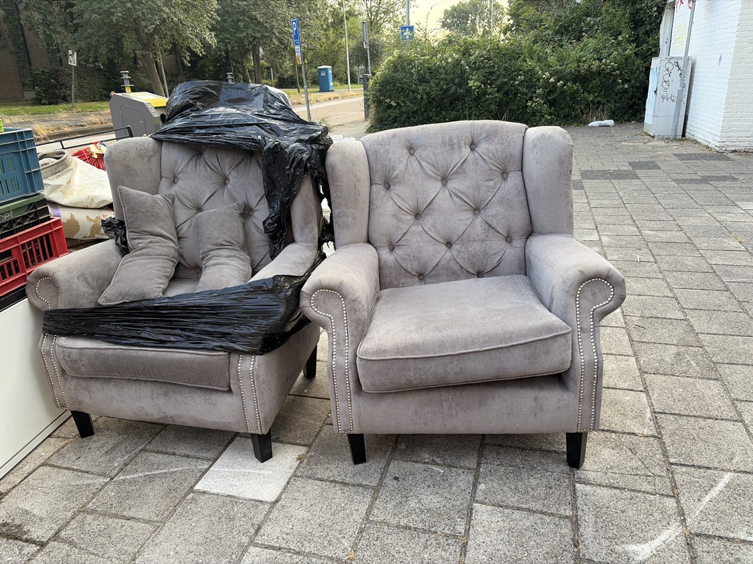 Item found on Amsterdam, Slotervaart, Jacques Veltmanstraat 1147 1
