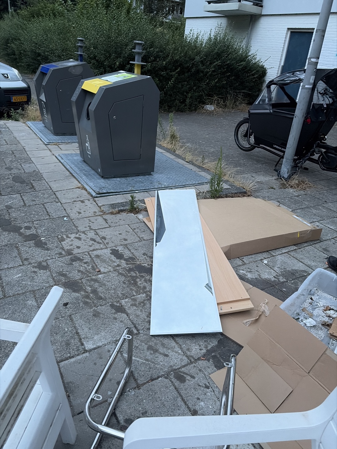 Item found on Amsterdam, Slotervaart, Jacques Veltmanstraat 32 2