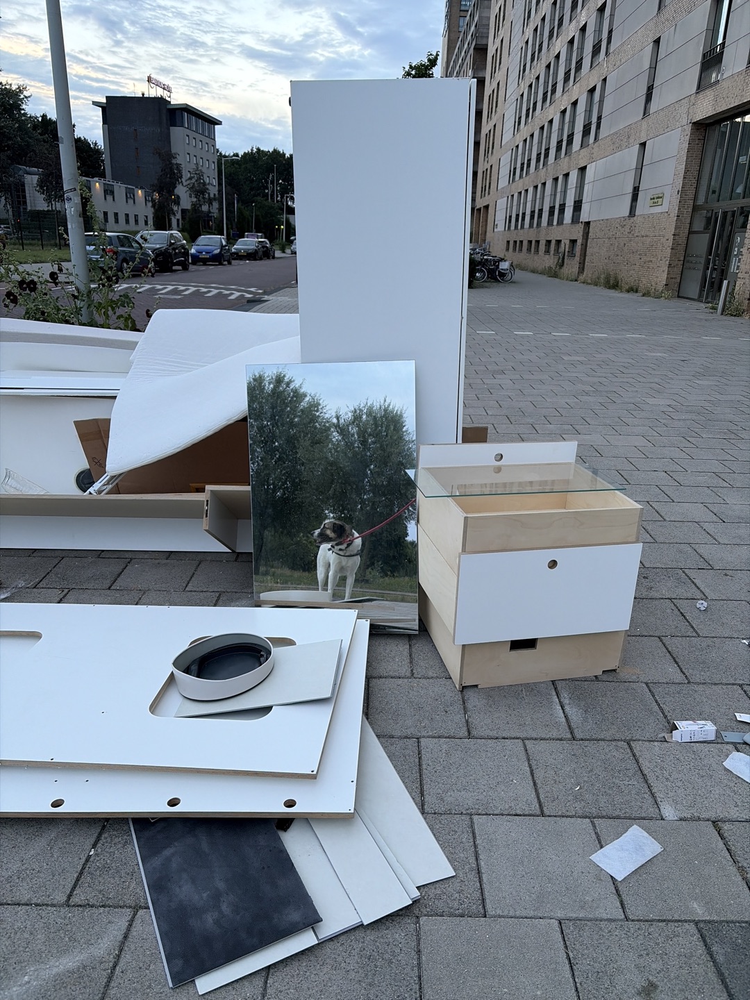 Item found on Amsterdam, Nieuw-West, Overtoomse Veld, Hendrikje Stoffelsstraat 57 1