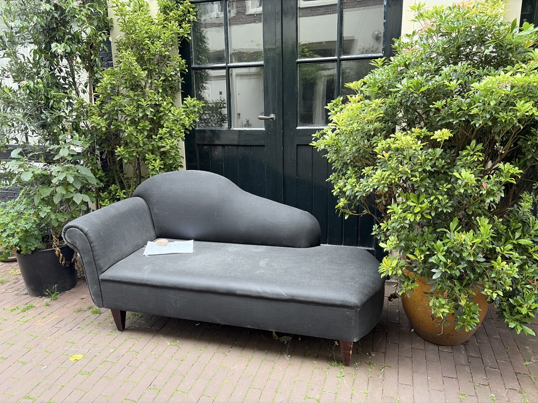 Chaise longue 1