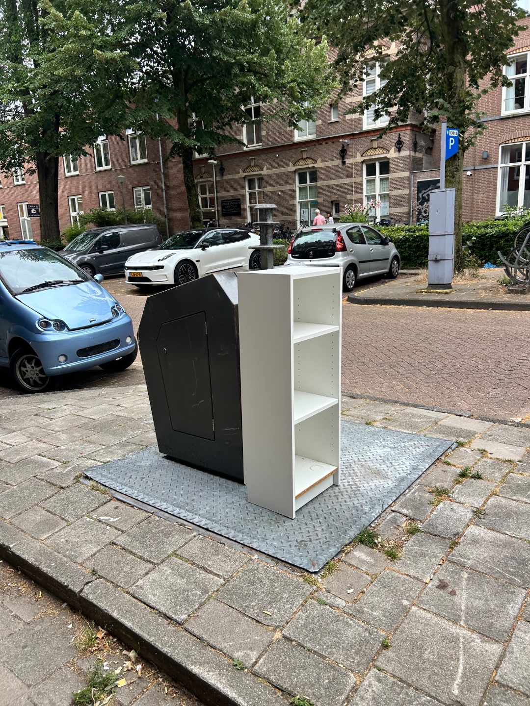 Item found on Amsterdam, Dapperbuurt, Domselaerstraat 7 2