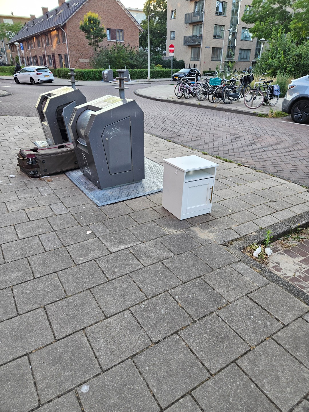 Wit kast 1