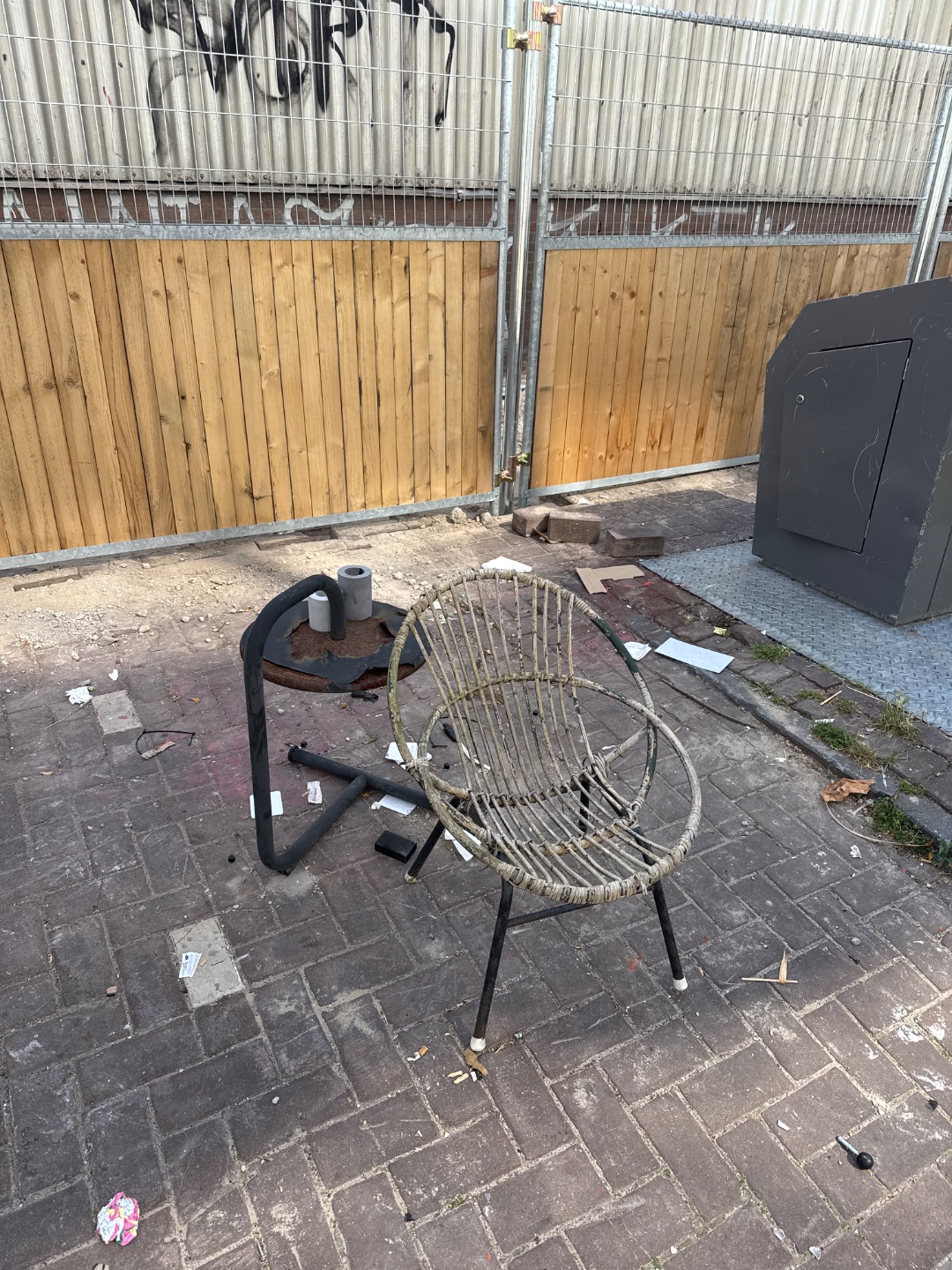 Item found on Amsterdam, Buiksloterham, Tt. Vasumweg 34 1