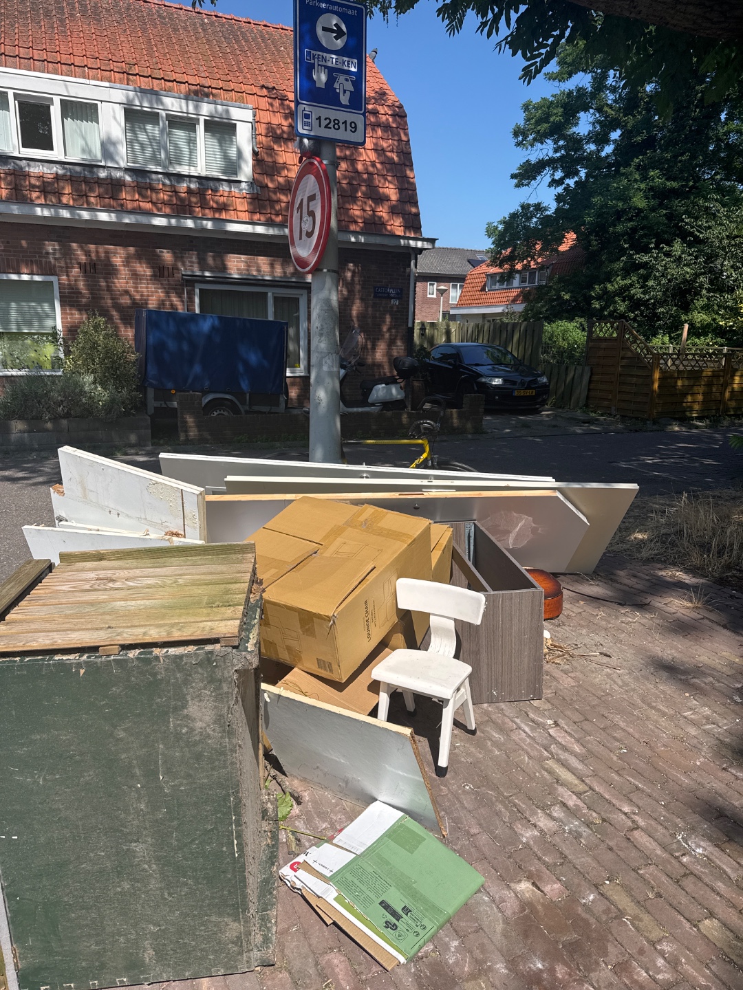 Item found on Amsterdam, Tuindorp Oostzaan, Castorplein 15 1
