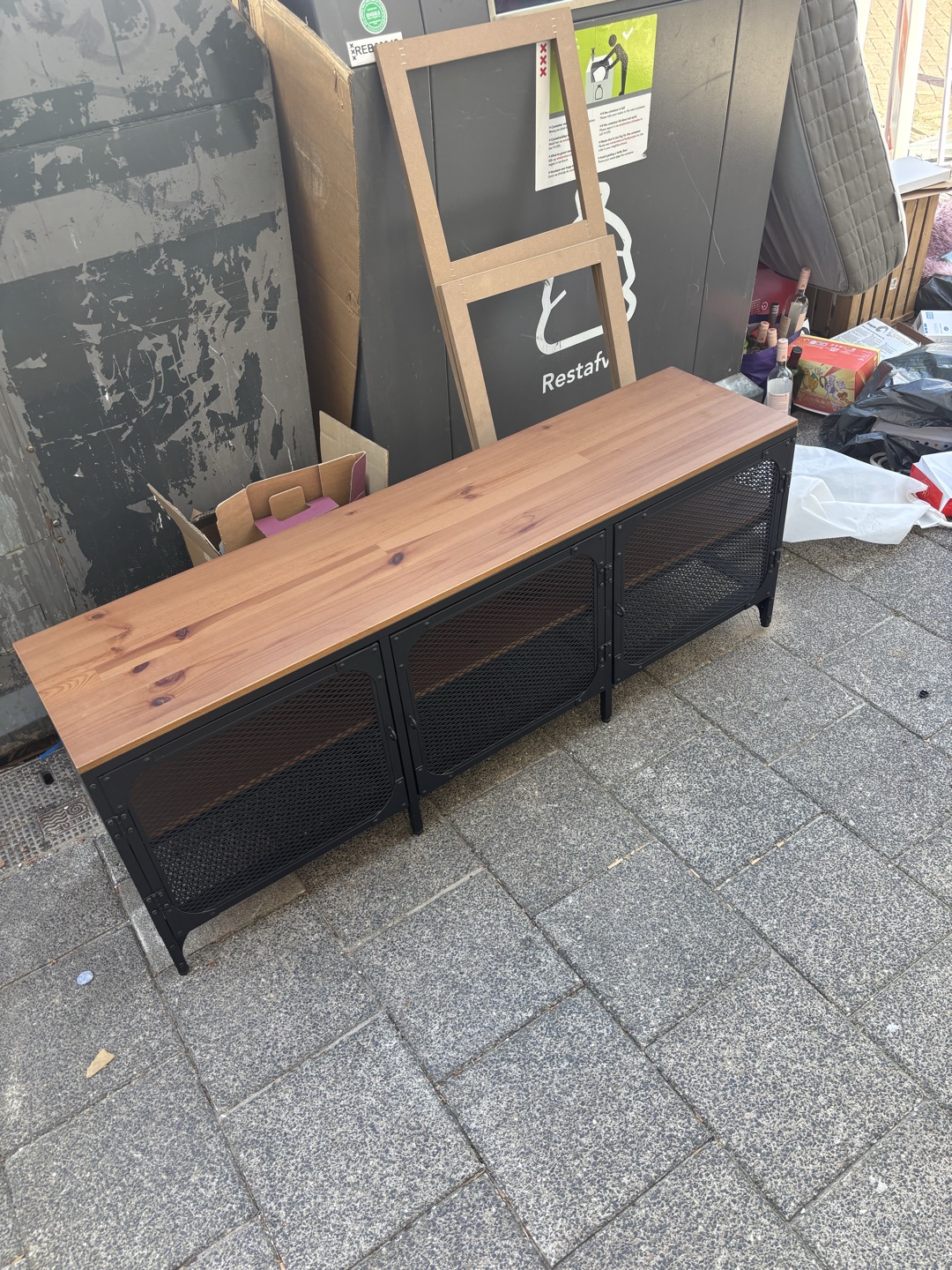 Item found on Amsterdam, Oostelijke Eilanden/Kadijken, Lijndenstraat 20 1