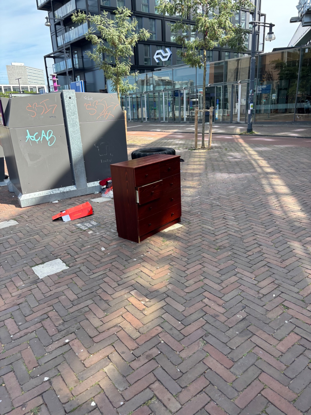 Item found on Amsterdam, Nieuw-West, Teleportboulevard 76 1