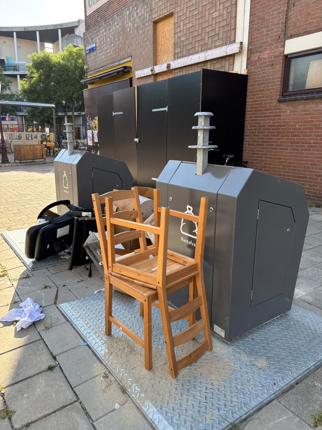 Item found on Amsterdam, Oost, Beukenplein 5 1