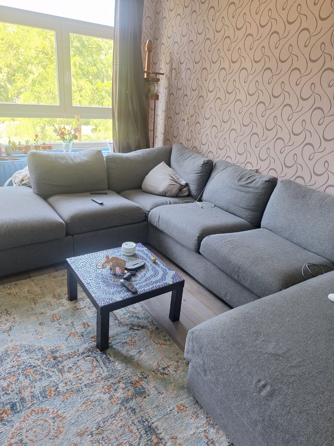 Couch Vimle from ikea, with 2 storage compartiments. 1