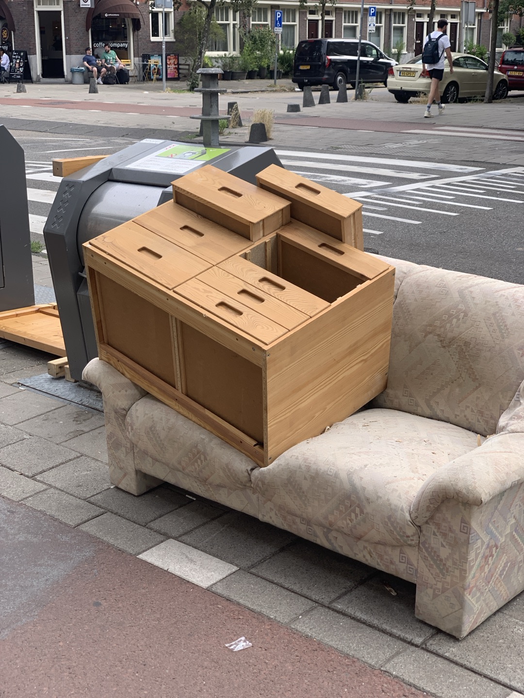 Item found on Amsterdam, Zuid, Scheldebuurt, Scheldestraat 44 1