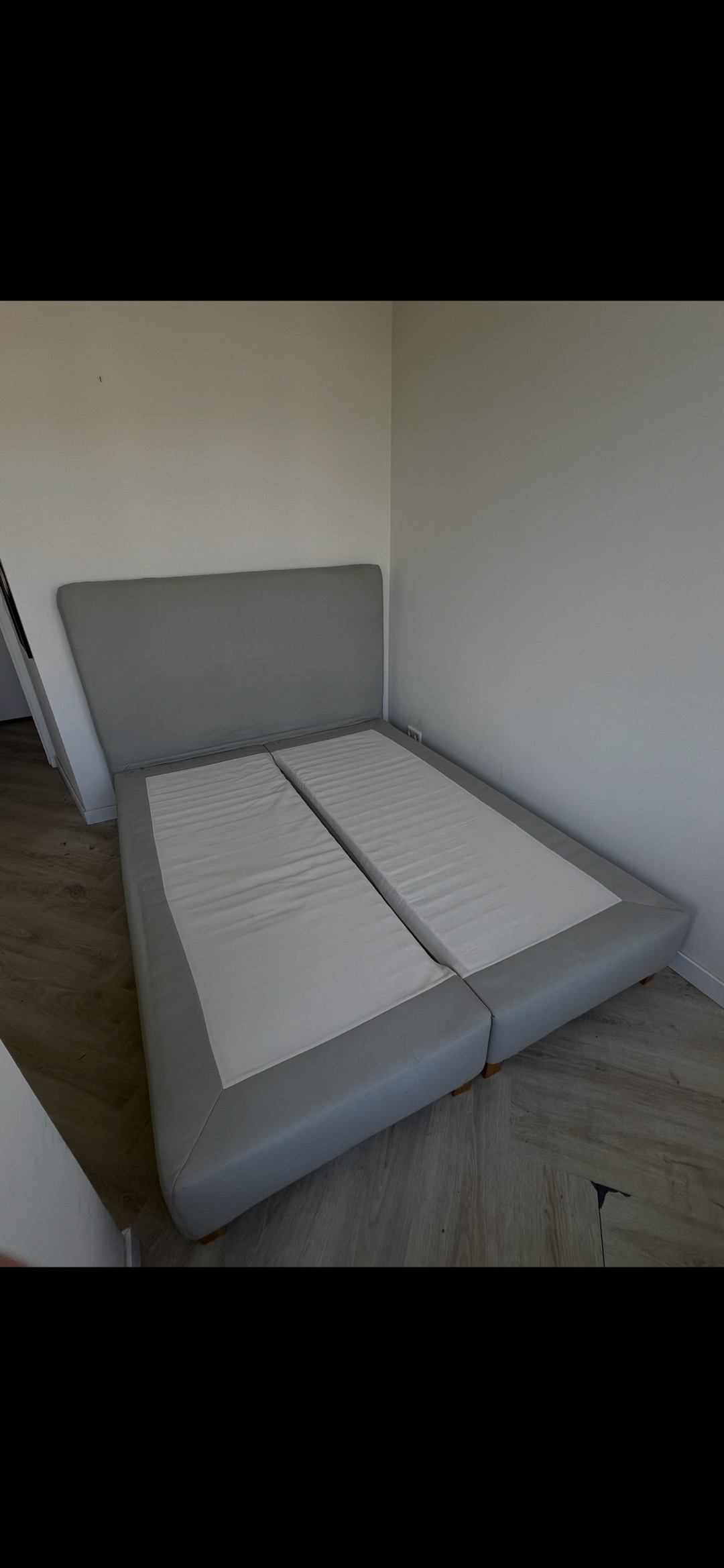 Beige 160x200cm bed 2