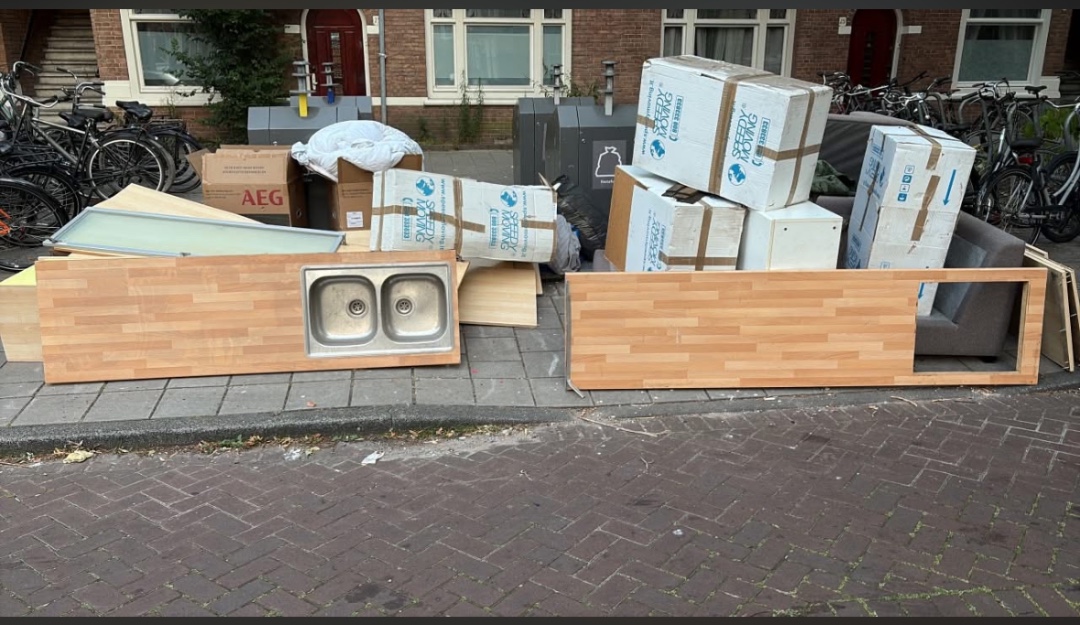 Amsterdam Zuid complete keuken en bankstel 1