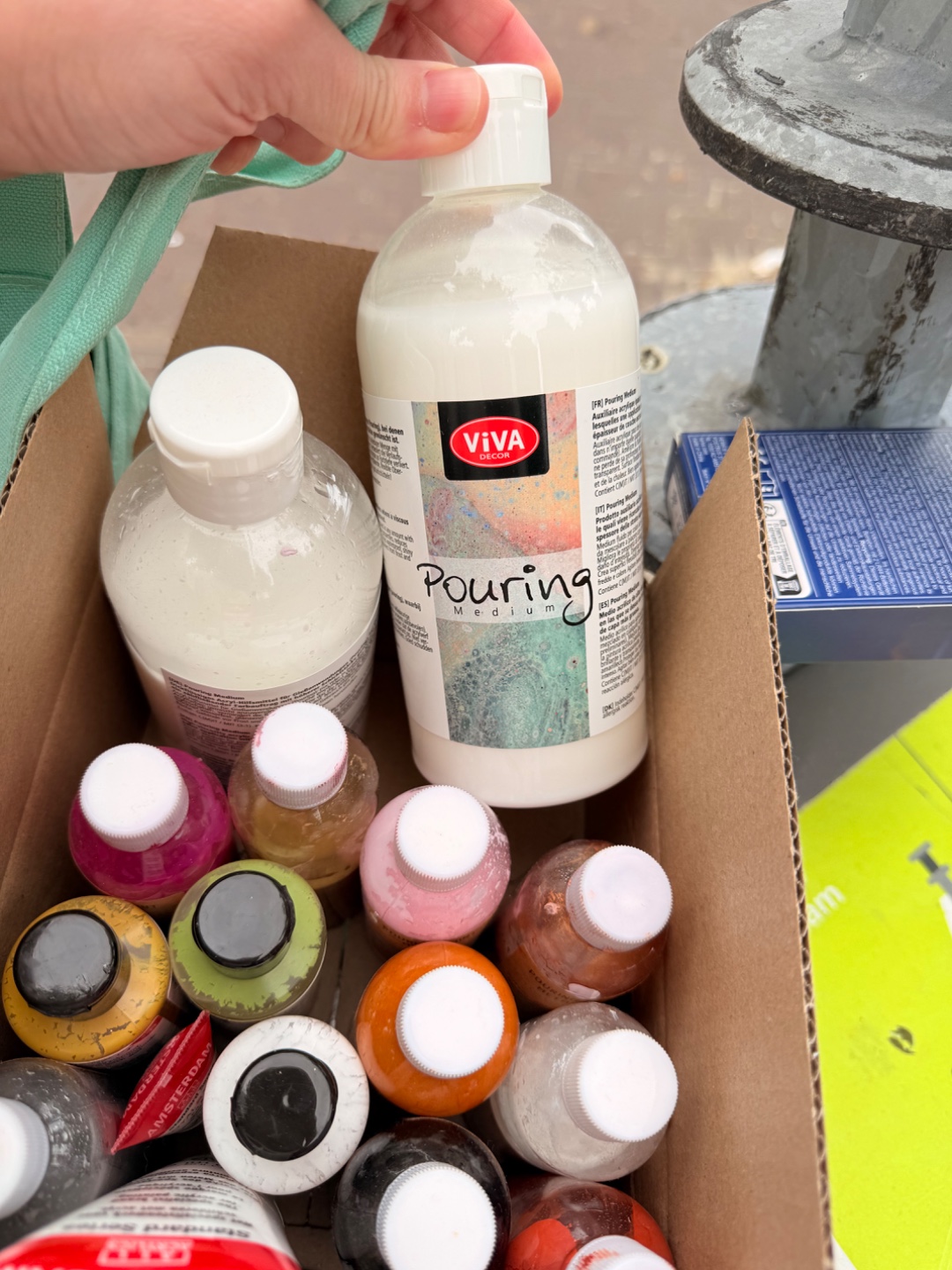 Pouring paint and acrylic paint 2