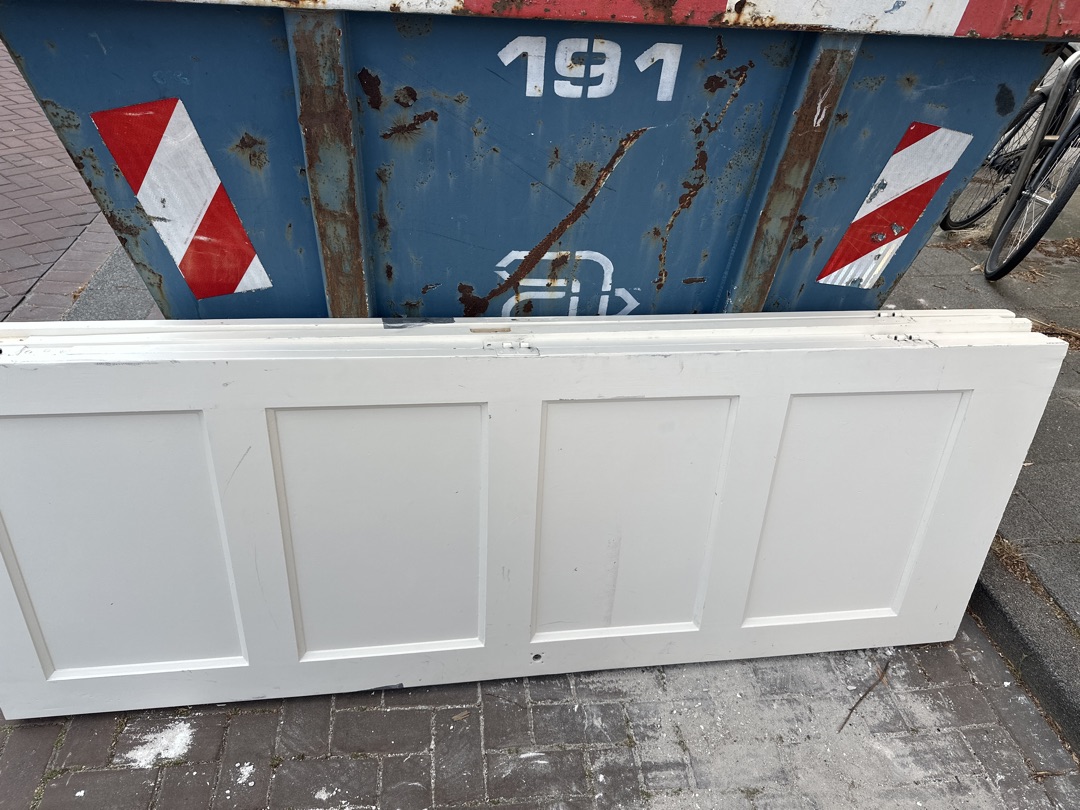 Item found on Amsterdam, Scheldebuurt, Maasstraat 130 1